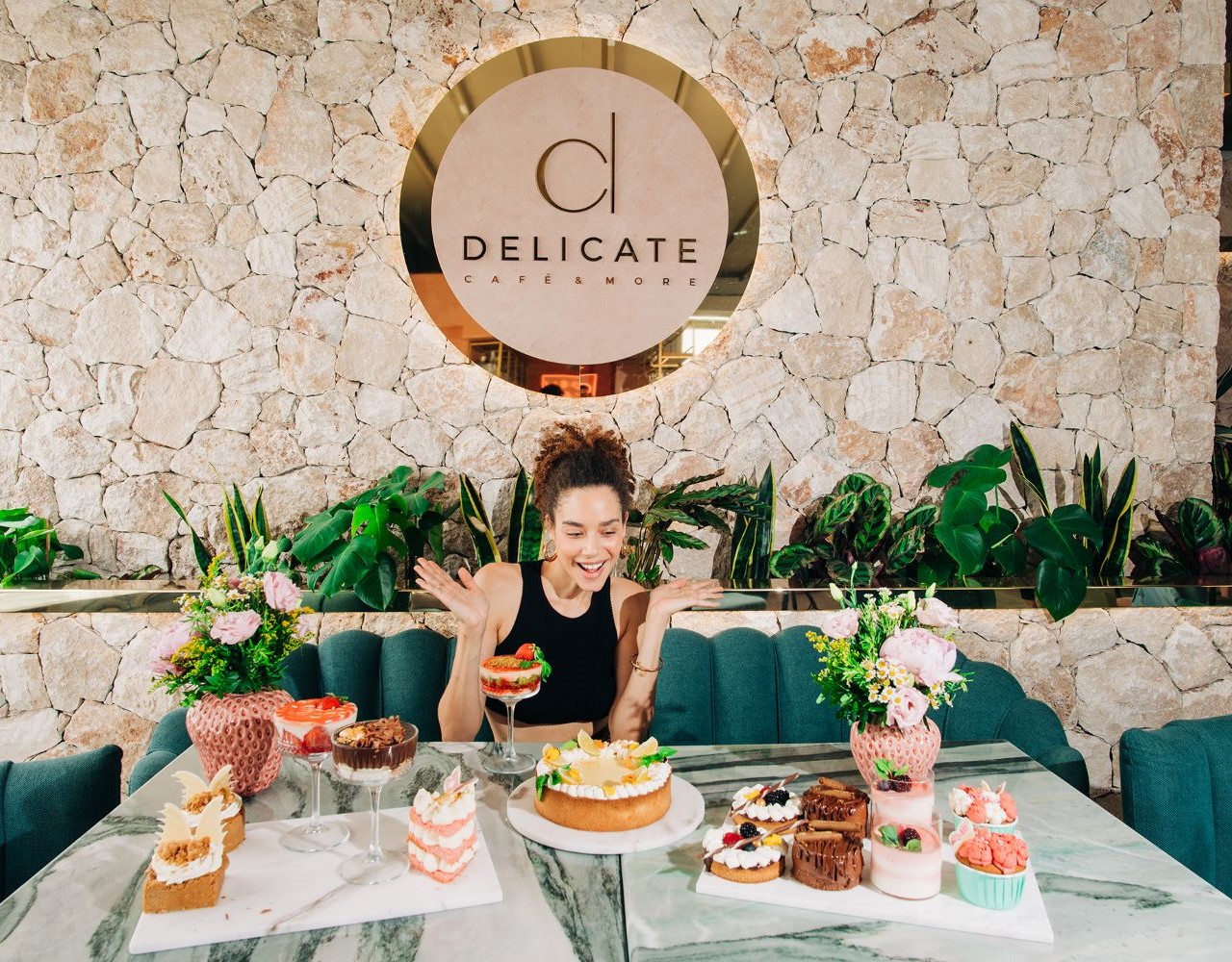 Delicate: Μπήκαμε πρώτοι στο νέο roof top café & more του Hondos Center Καλλιθέας