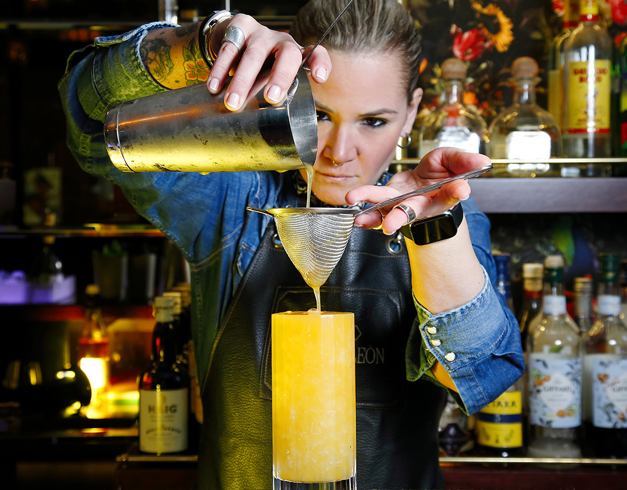 Garcia Leon: Ένα αυθεντικό cocktail bar άνοιξε στον Πειραιά