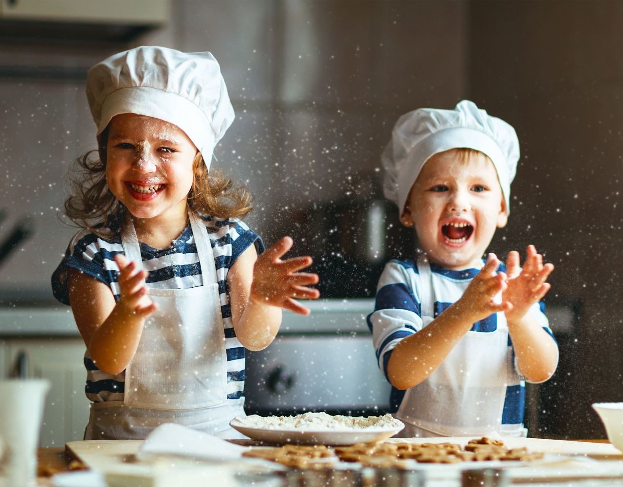 Μένουμε σπίτι με τα παιδιά: 7 συνταγές και ιδέες που θα τα ενθουσιάσουν
