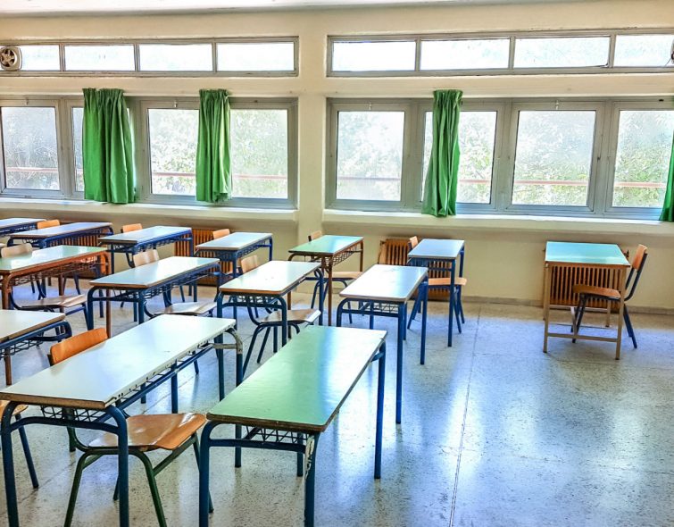 Γλυφάδα: Θετική στον κορονοϊό εκπαιδευτικός δημοτικού σχολείου