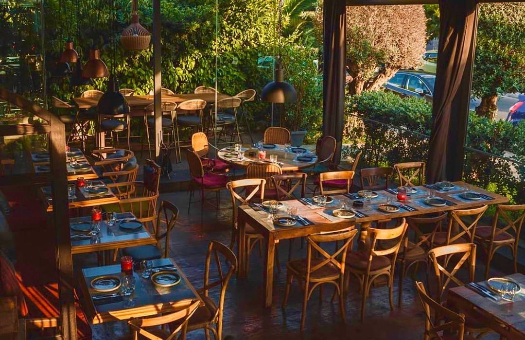 59 πράγματα που μας έχουν λείψει: Να απολαύσουμε ξανά την πιο ευφάνταστα ‘πειραγμένη’ ελληνική κουζίνα στο Feedέλ Asador