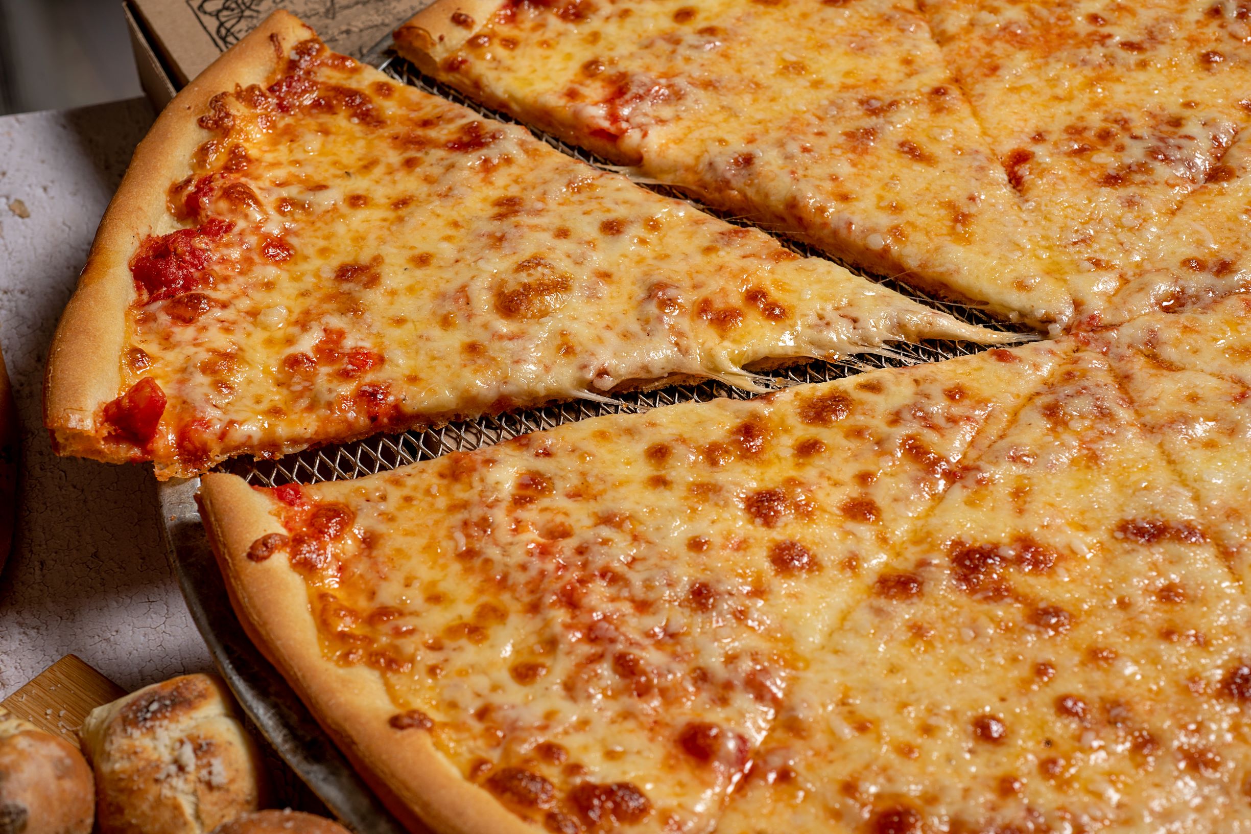 Η πίτσα που ενώνει τα ζευγάρια