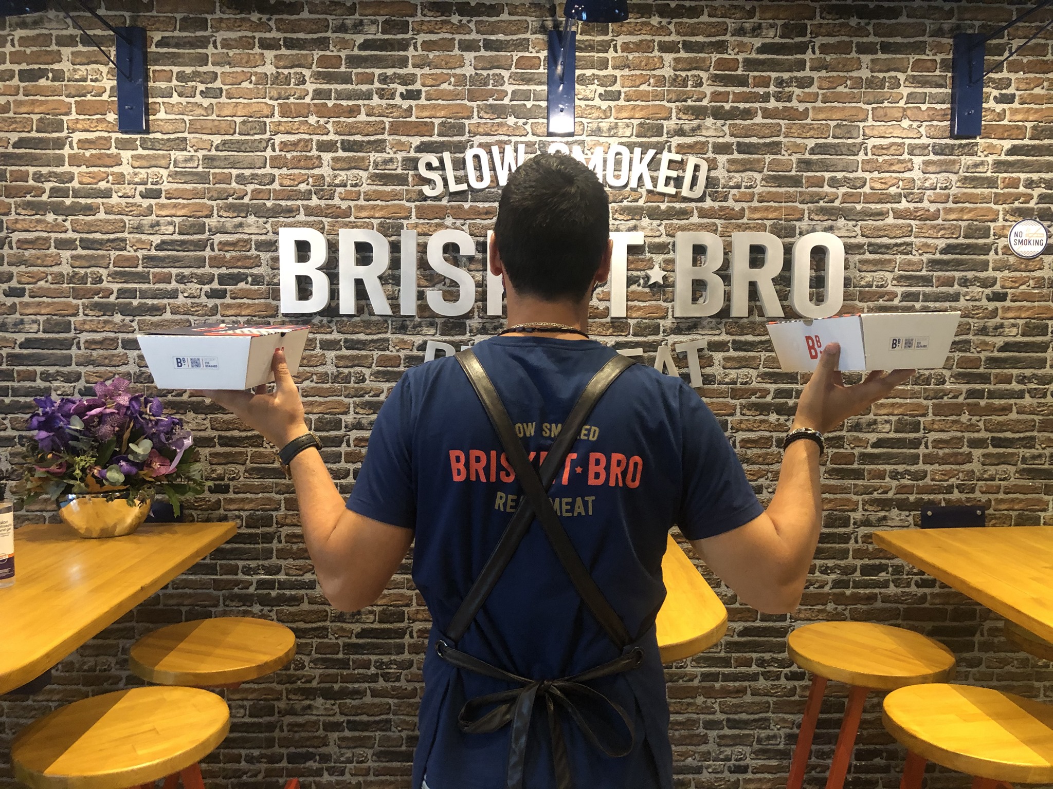 Brisket Bro, ένα νέο burger spot μόλις άνοιξε στη Γλυφάδα