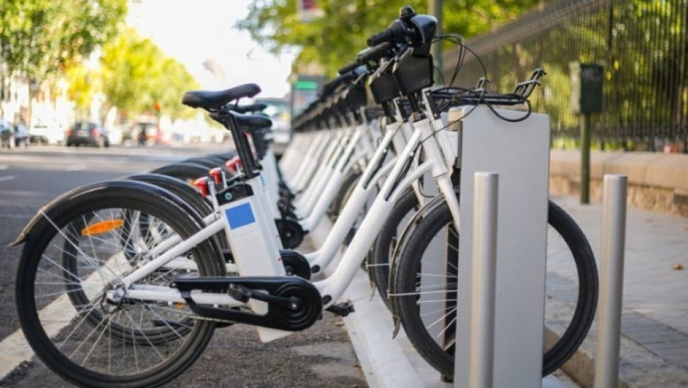 Νέα κοινόχρηστα ηλεκτρικά ποδήλατα θα αποκτήσει ο Δήμος Παλαιού Φαλήρου