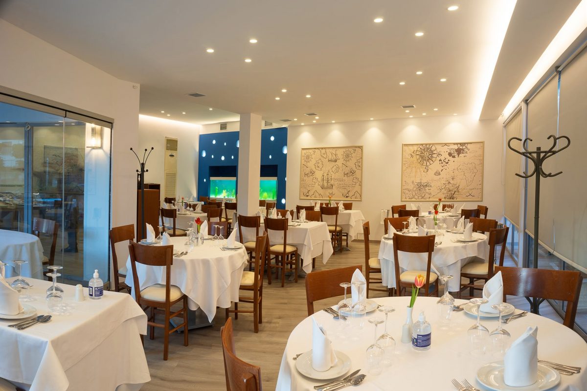 Αλυκές: Ένα γνήσιο εστιατόριο για ψάρι και θαλασσινά άνοιξε στο Παλαιό Φάληρο