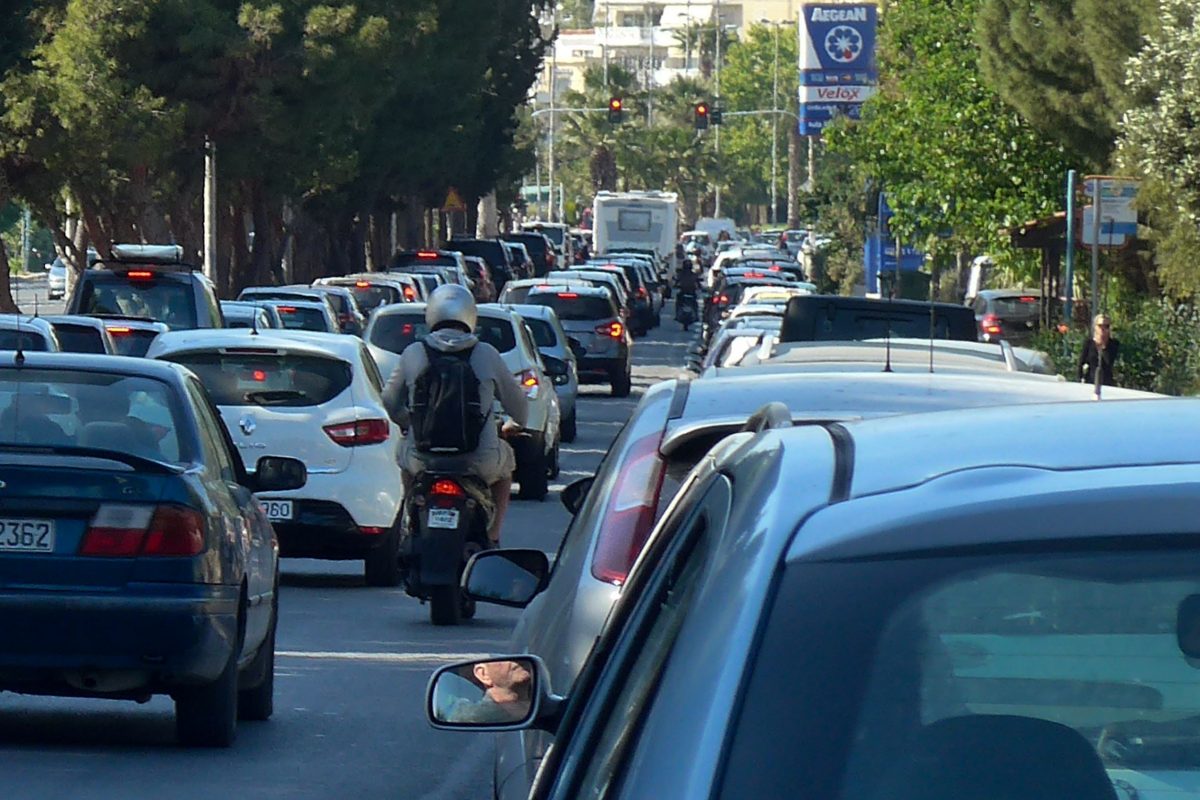 Απεργία ΜΜΜ: Κυκλοφοριακό κομφούζιο στους δρόμους – Ποια είναι η κατάσταση τώρα