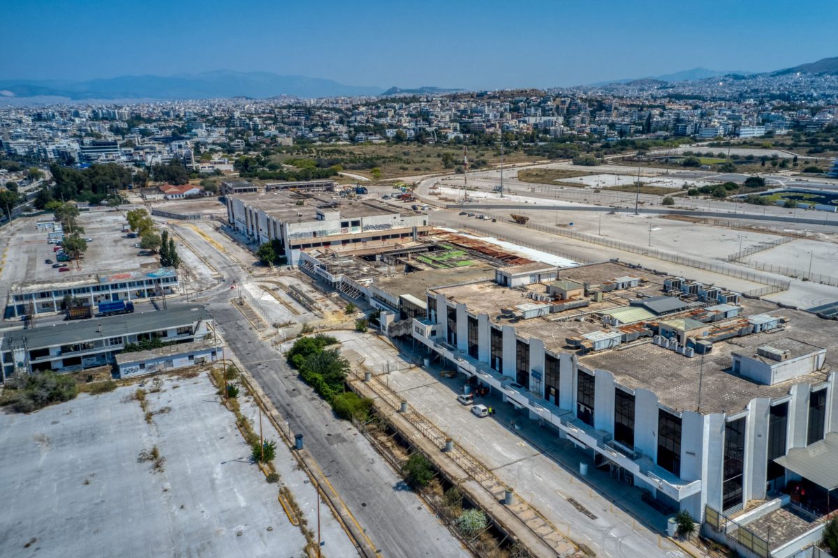 Δήμος Ελληνικού – Αργυρούπολης: Τα πλάνα για νέο δημαρχείο, ναυταθλητικές εγκαταστάσεις και οι πρώην βίλες της ΥΠΑ